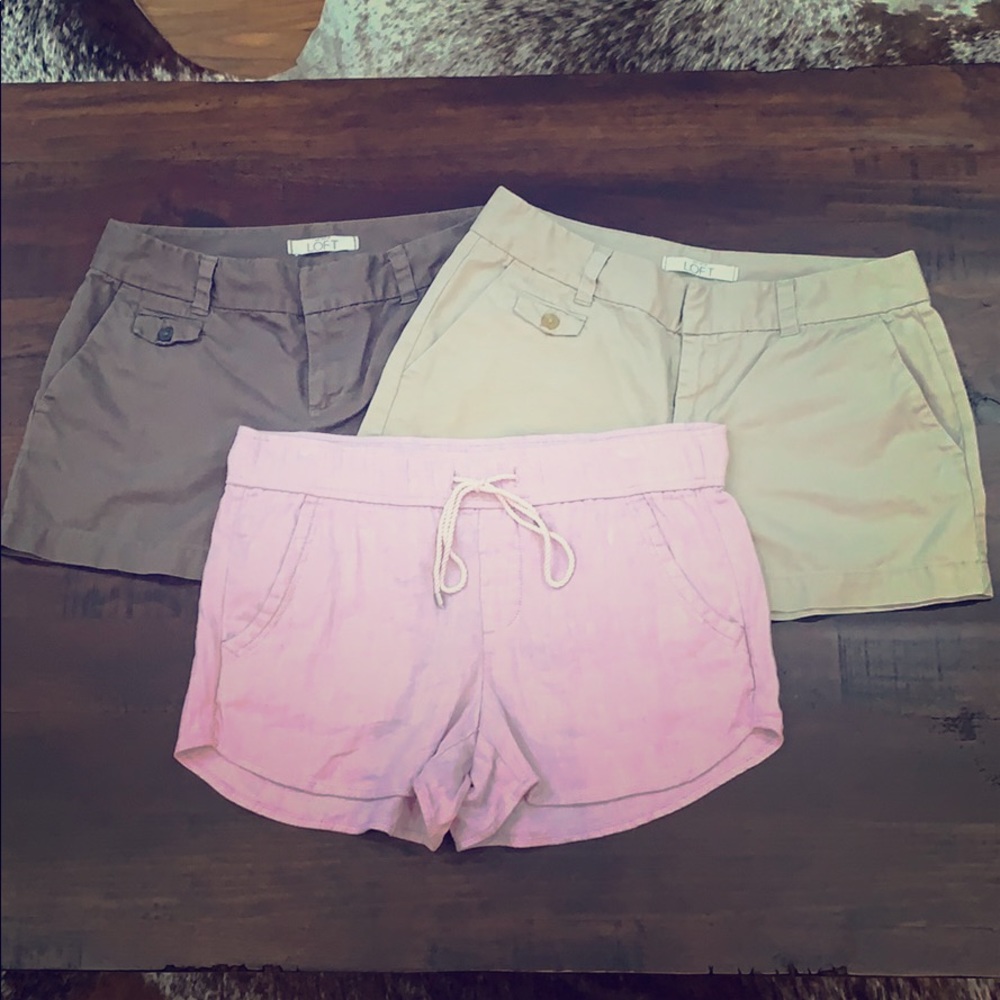 Ann Taylor Loft Lot, 3 pairs size 2’s and small